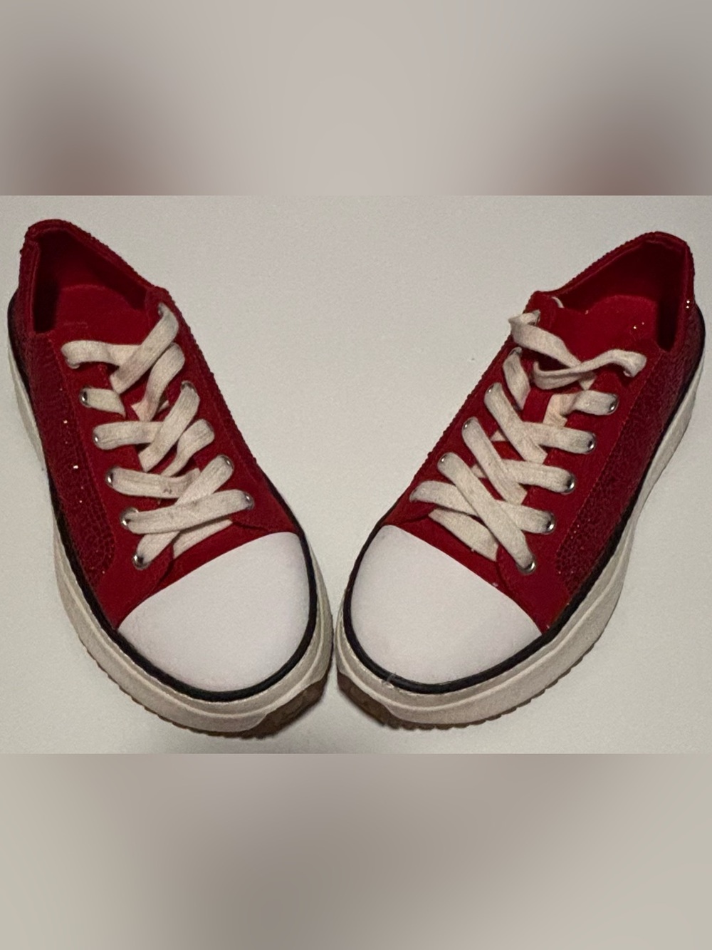 Women’s Red Rhinestone Platform Sneakers Size 8.5 Sparkly Casual Shoes - Picture 4 of 6